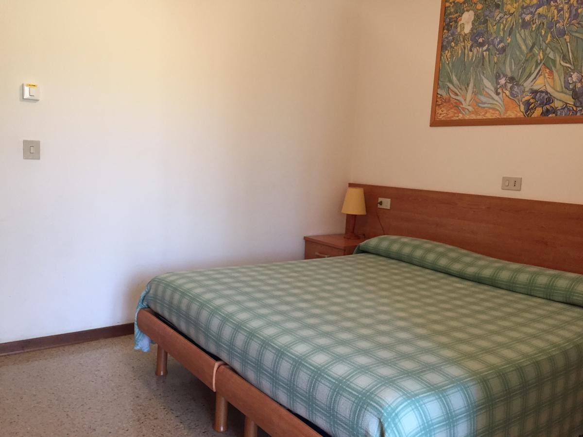 Pensione Giardino Lignano Sabbiadoro Zewnętrze zdjęcie